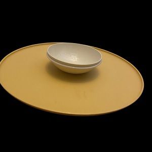 TUPPERWARE Chip Dip N Serve Tray Relish Tray Bowl